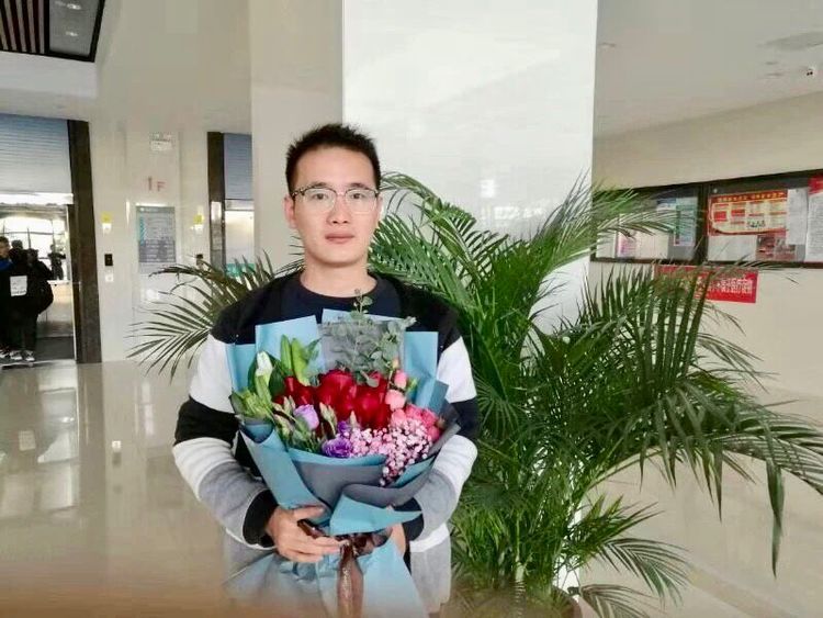 引力播
