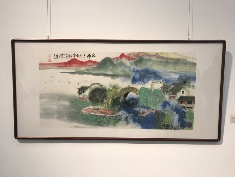 引力播