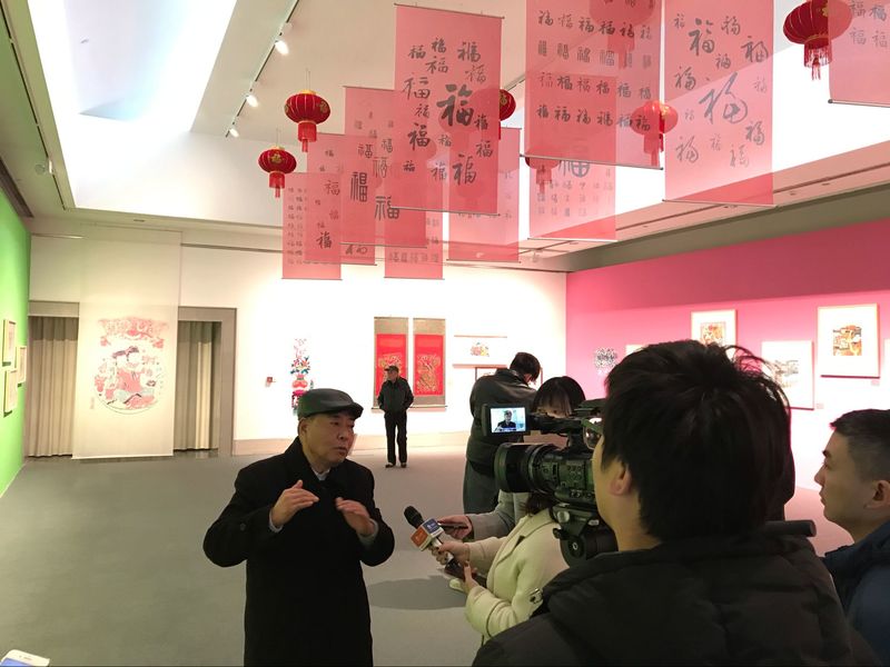 引力播