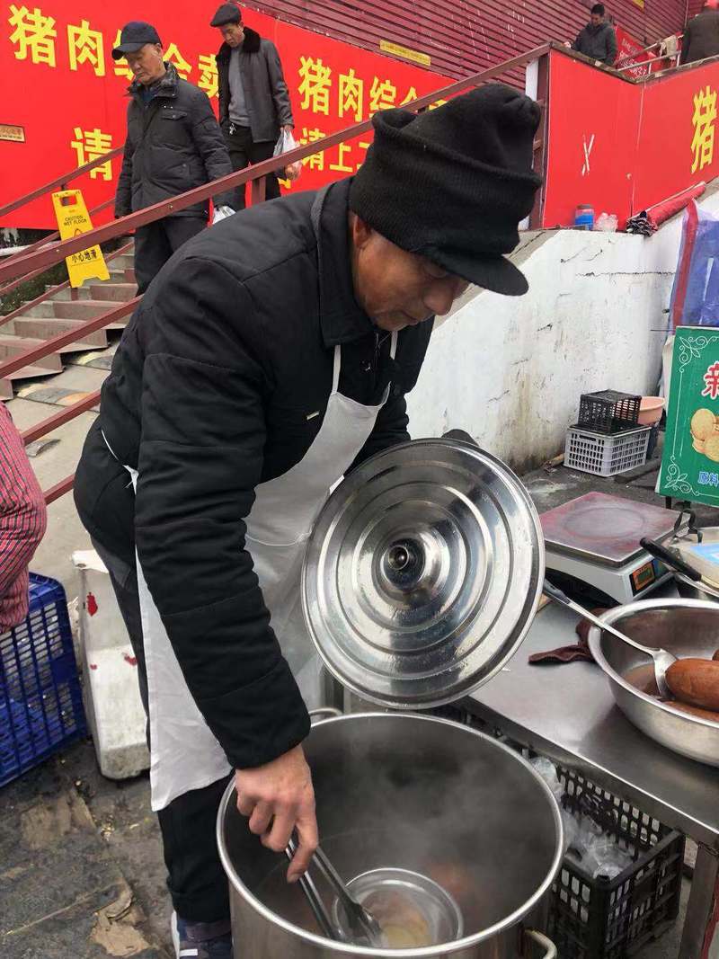 引力播