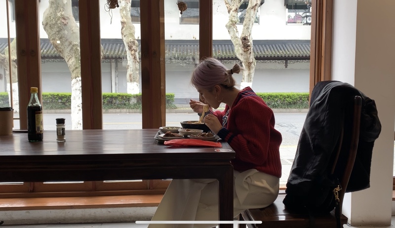引力播