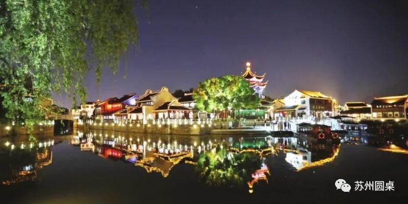 引力播