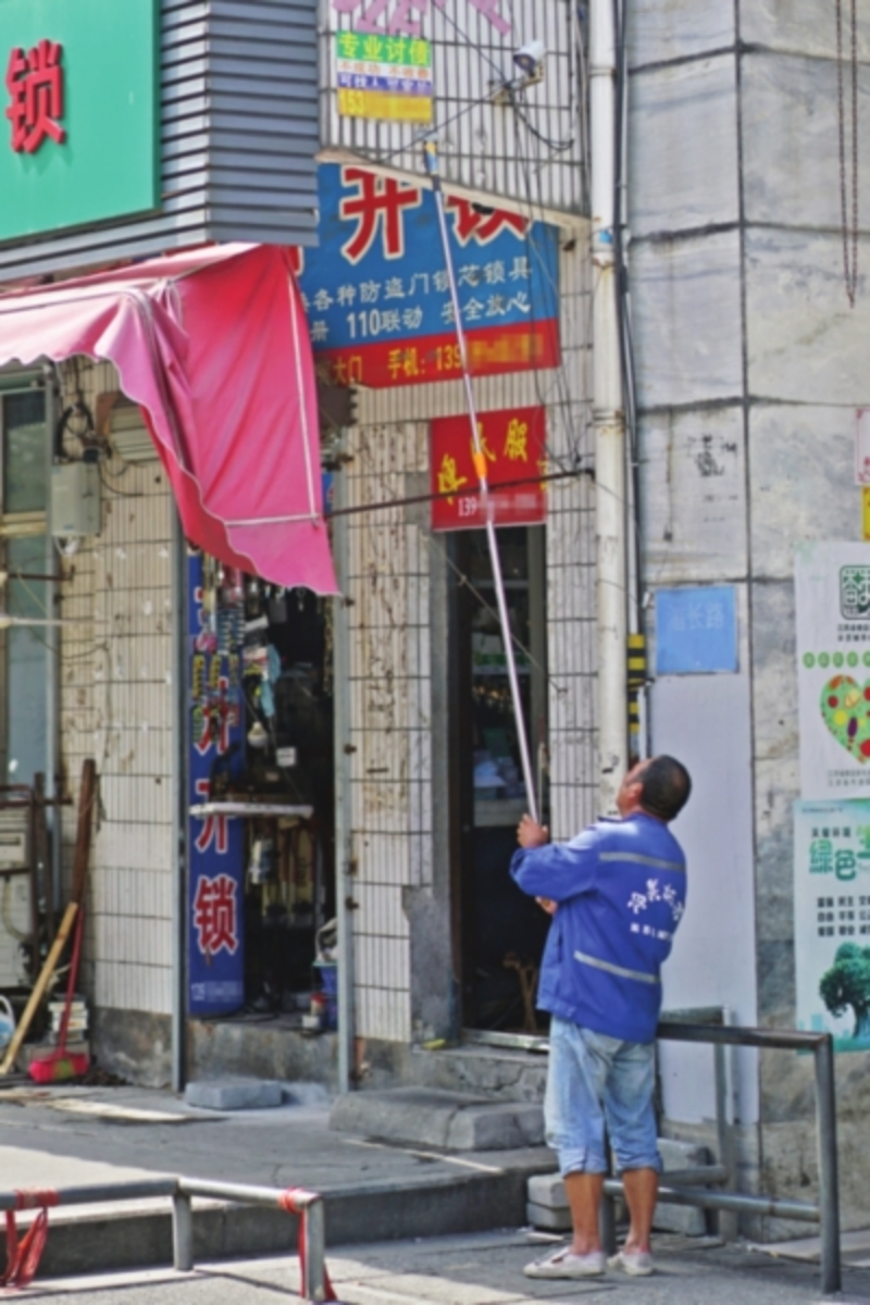 引力播