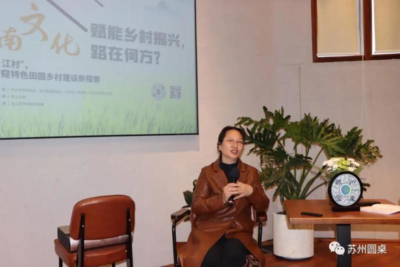 引力播